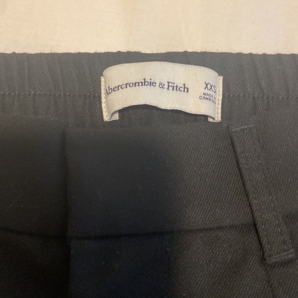 Tailored Wide Leg Pant - Picture 3 of 3